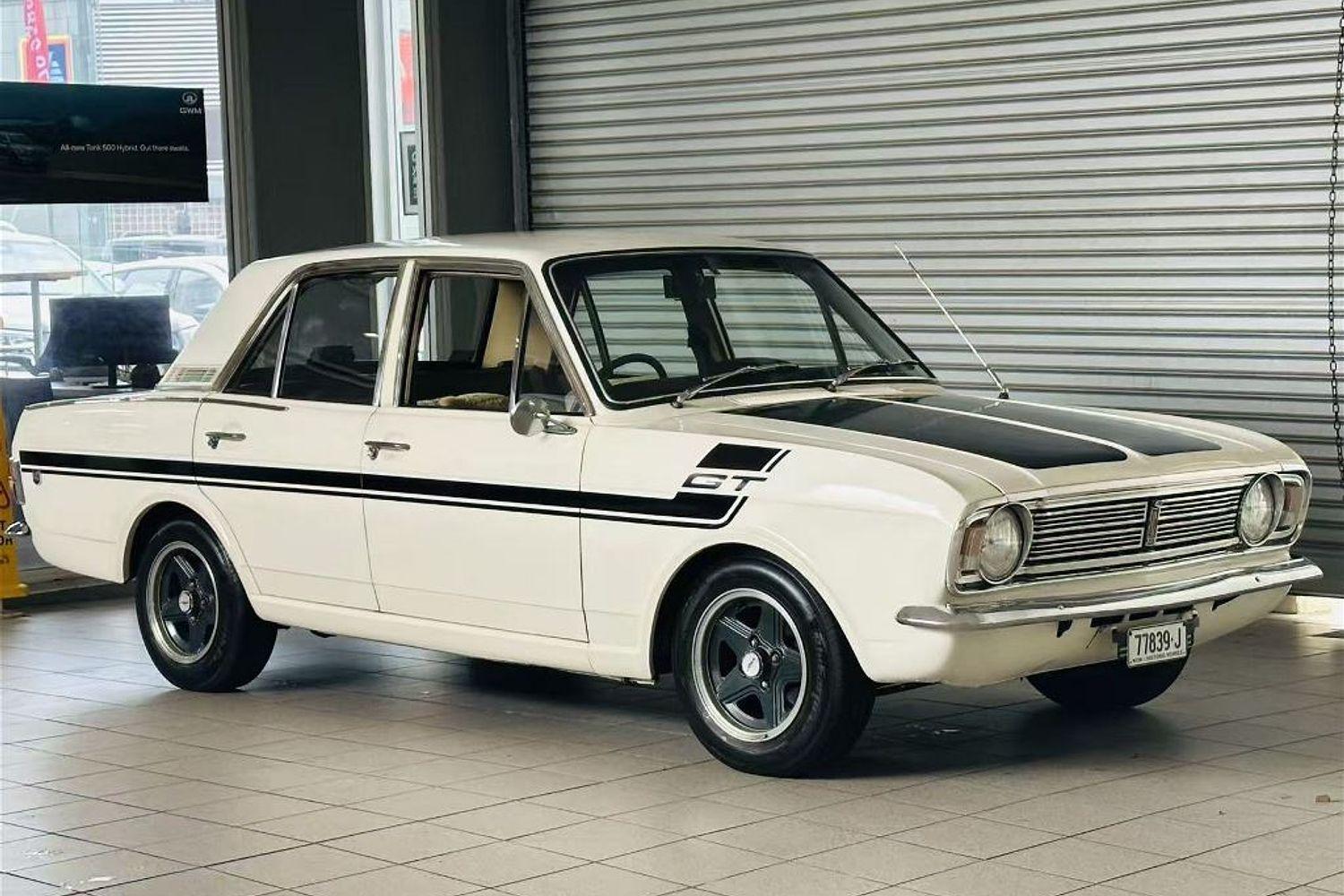 1968 FORD CORTINA 440 MK II MANUAL SEDAN