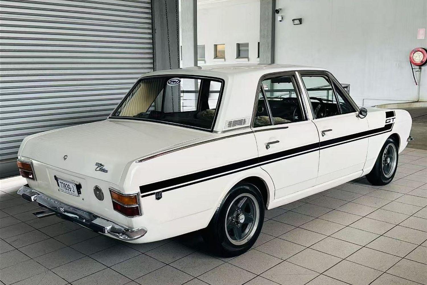 1968 FORD CORTINA 440 MK II MANUAL SEDAN