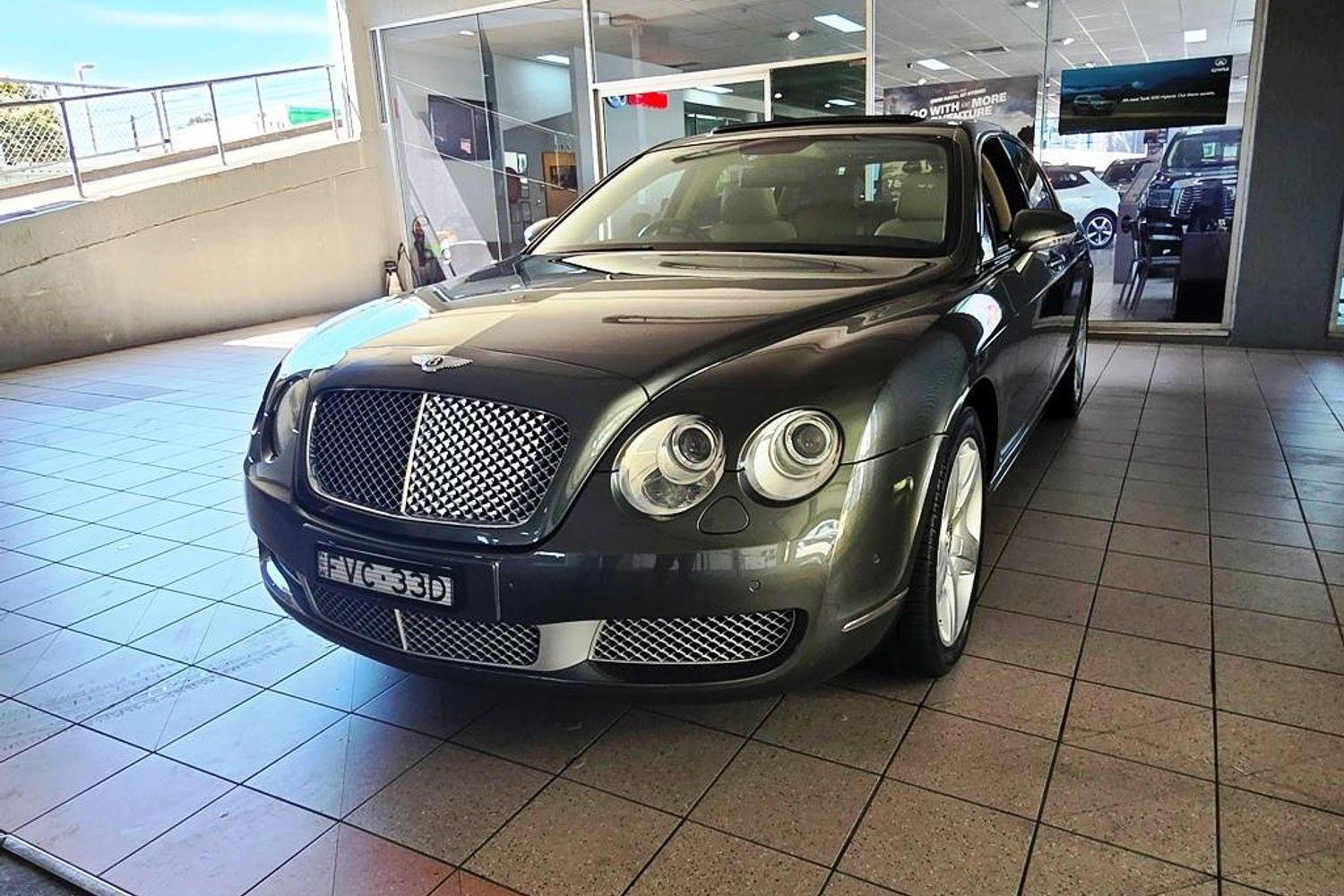 2005 BENTLEY CONTINENTAL FLYING SPUR AUTO 4WD SEDAN