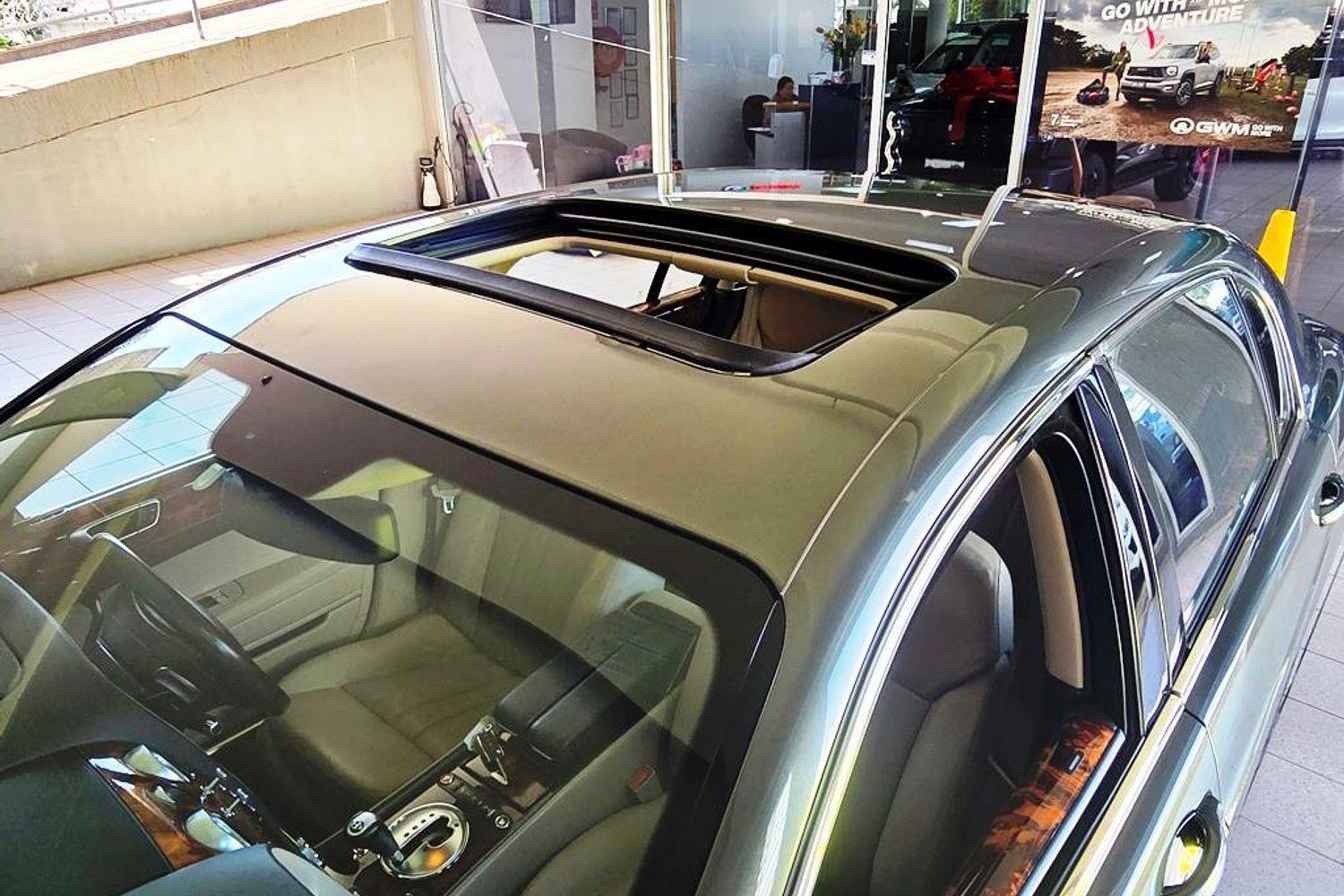 2005 BENTLEY CONTINENTAL FLYING SPUR AUTO 4WD SEDAN