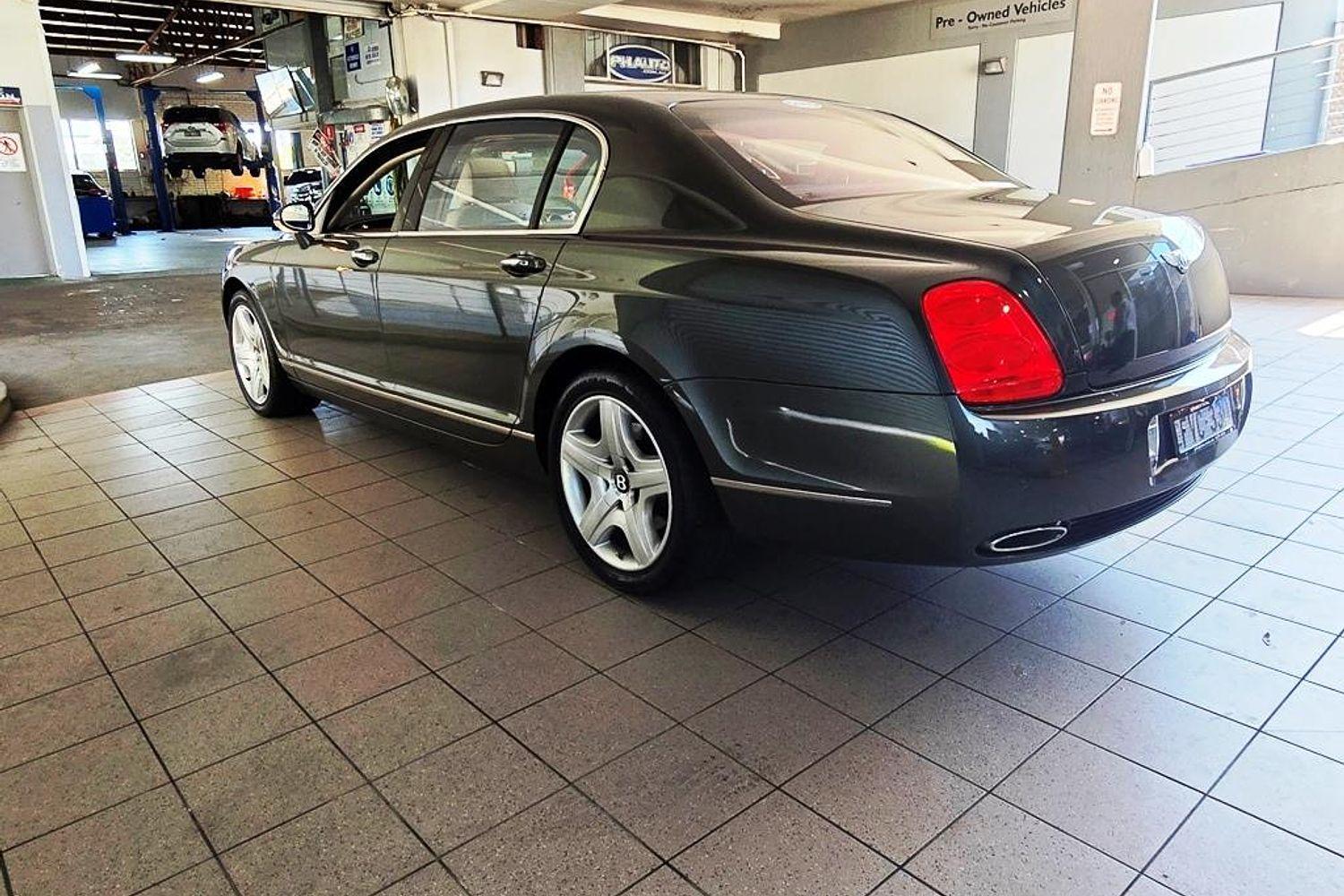 2005 BENTLEY CONTINENTAL FLYING SPUR AUTO 4WD SEDAN