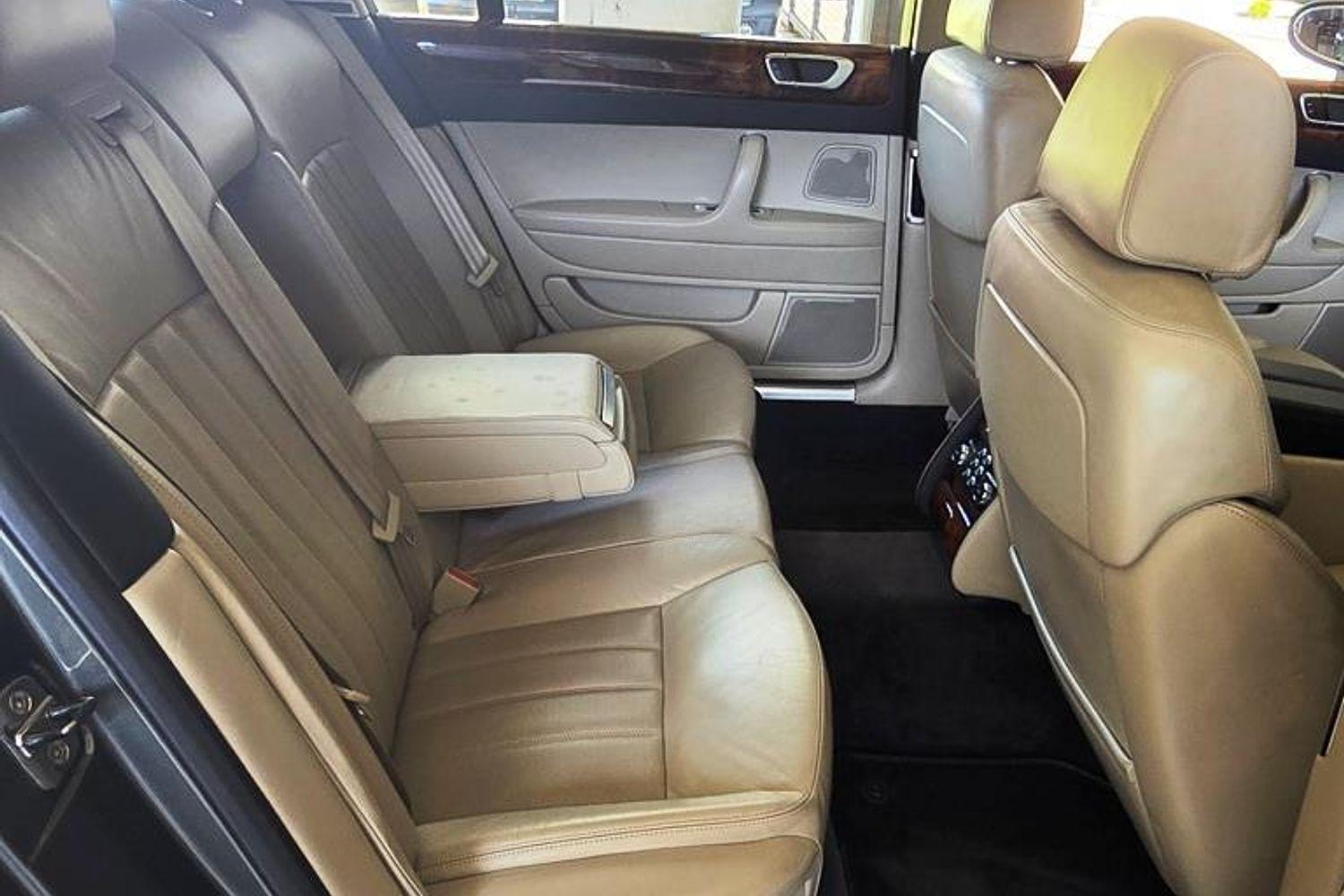 2005 BENTLEY CONTINENTAL FLYING SPUR AUTO 4WD SEDAN