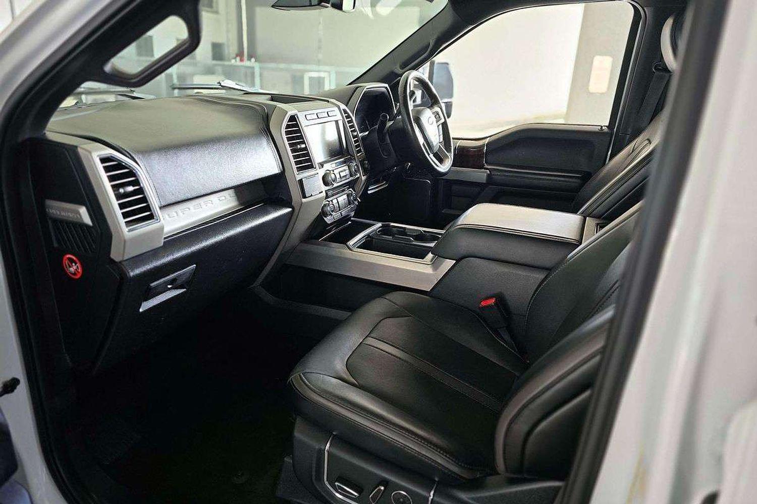 2017 FORD F350 FX4 PLATINUM SUPER DUTY 4X4 AUTOMATIC DUAL CAB UTILITY