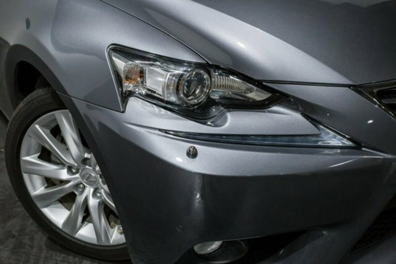 2014 LEXUS IS300h LUXURY HYBRID AVE30R MY15