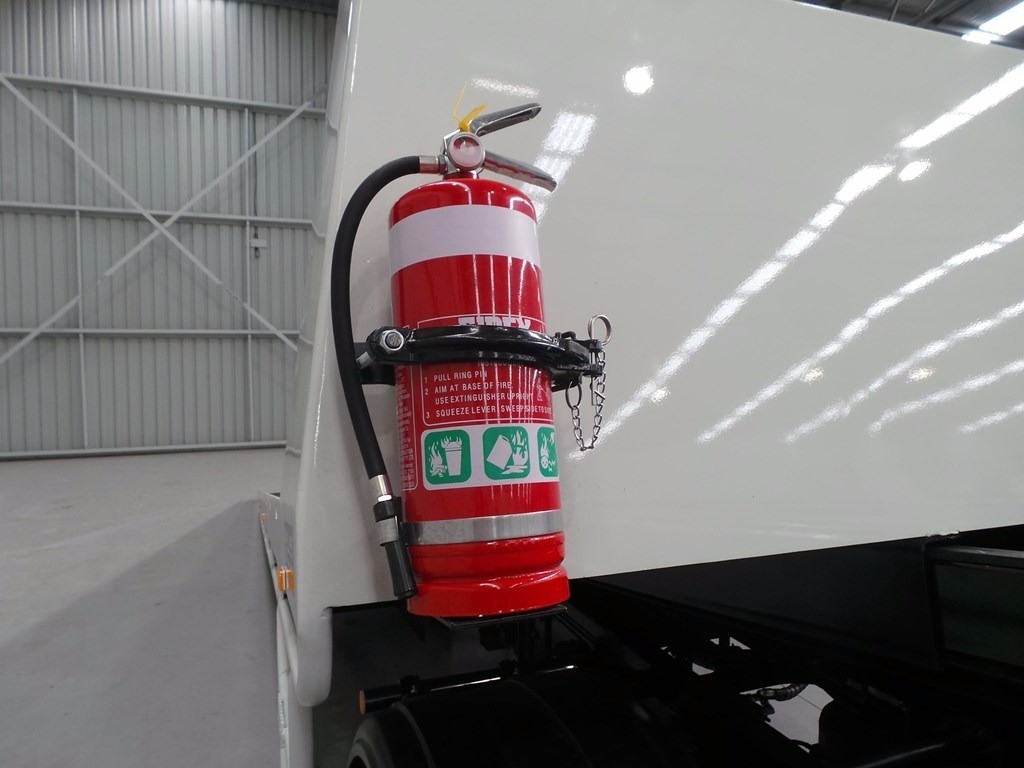 2018 HINO FE 1426-500 SERIES TRUCK AUTOMATIC TILT TRAY