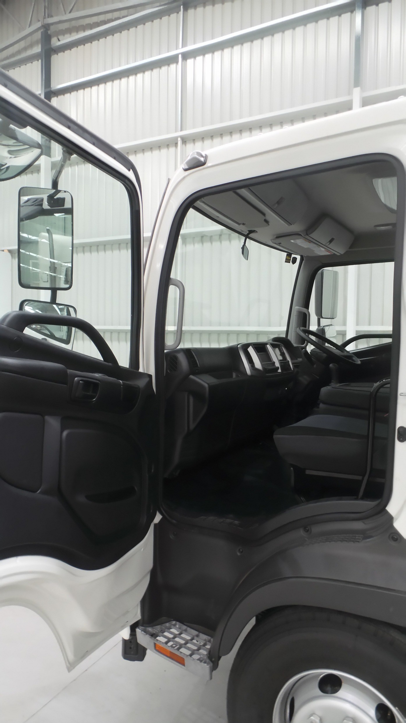 2018 HINO FC 1022-500 SERIES TRUCK MANUAL TIPPER