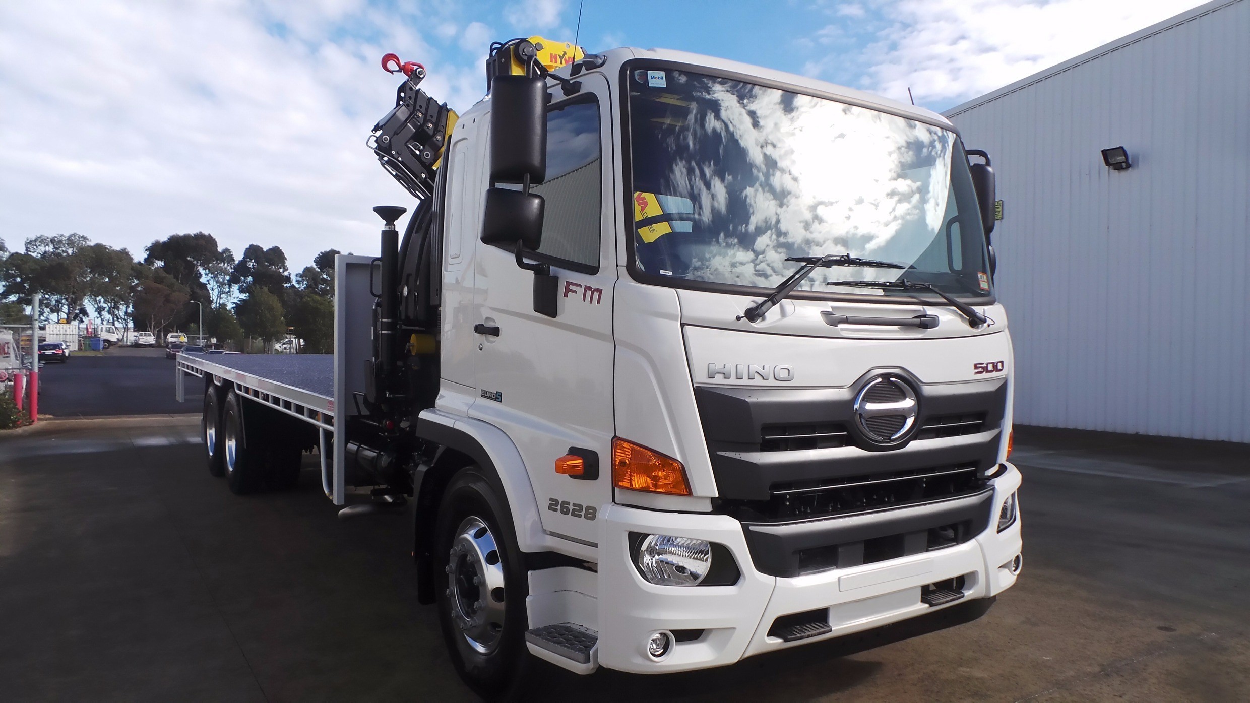 2018 HINO FM 2628-500 SERIES CRANE TRUCK