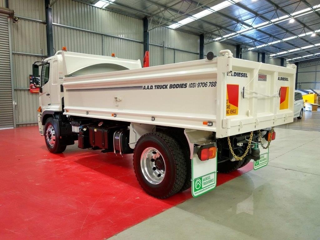 2018 HINO GH 1828-500 SERIES TRUCK MANUAL TIPPER