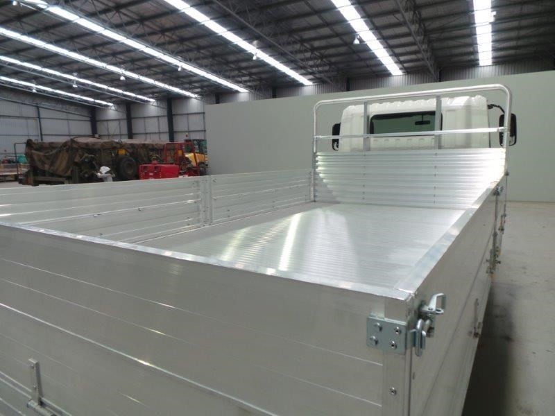 2019 HINO 921- 300 SERIES TRUCK AUTOMATIC TRAY