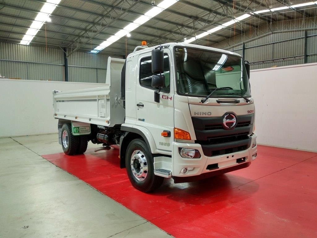 2019 HINO GH 1828-500 SERIES MANUAL TIPPER