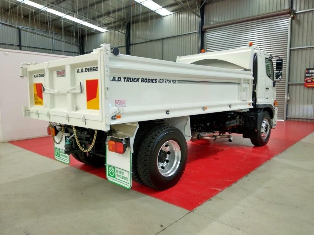 2019 HINO GH 1828-500 SERIES MANUAL TIPPER