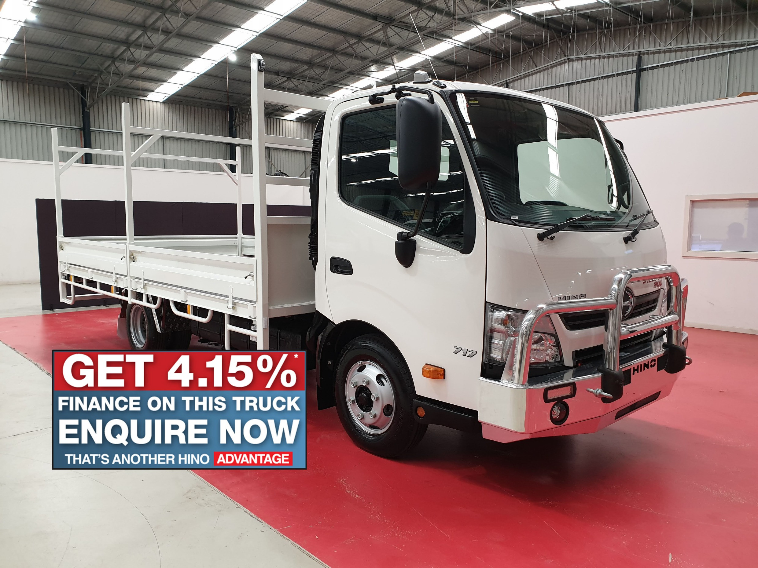 2019 HINO 717 - 300 SERIES TRUCK MANUAL TRAY