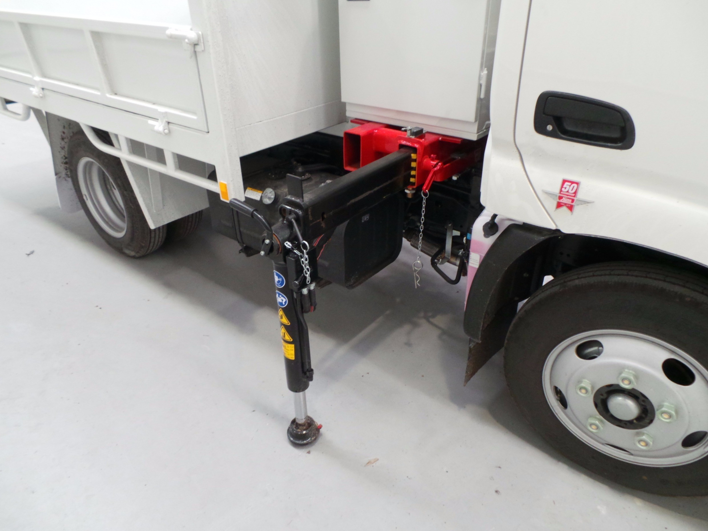 2020 HINO 616 - 300 SERIES AUTOMATIC CRANE TRUCK