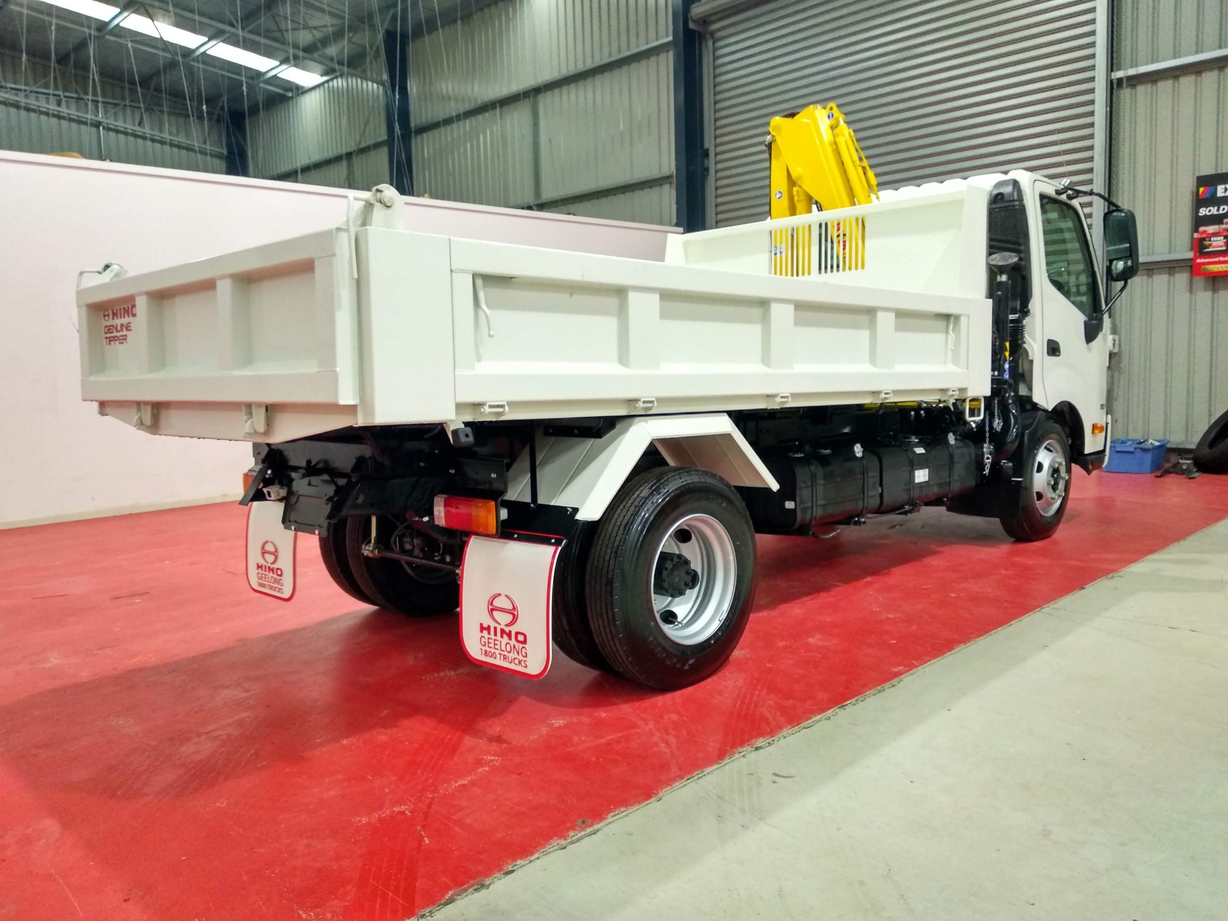2020 HINO 917 - 300 SERIES MANUAL TIPPER