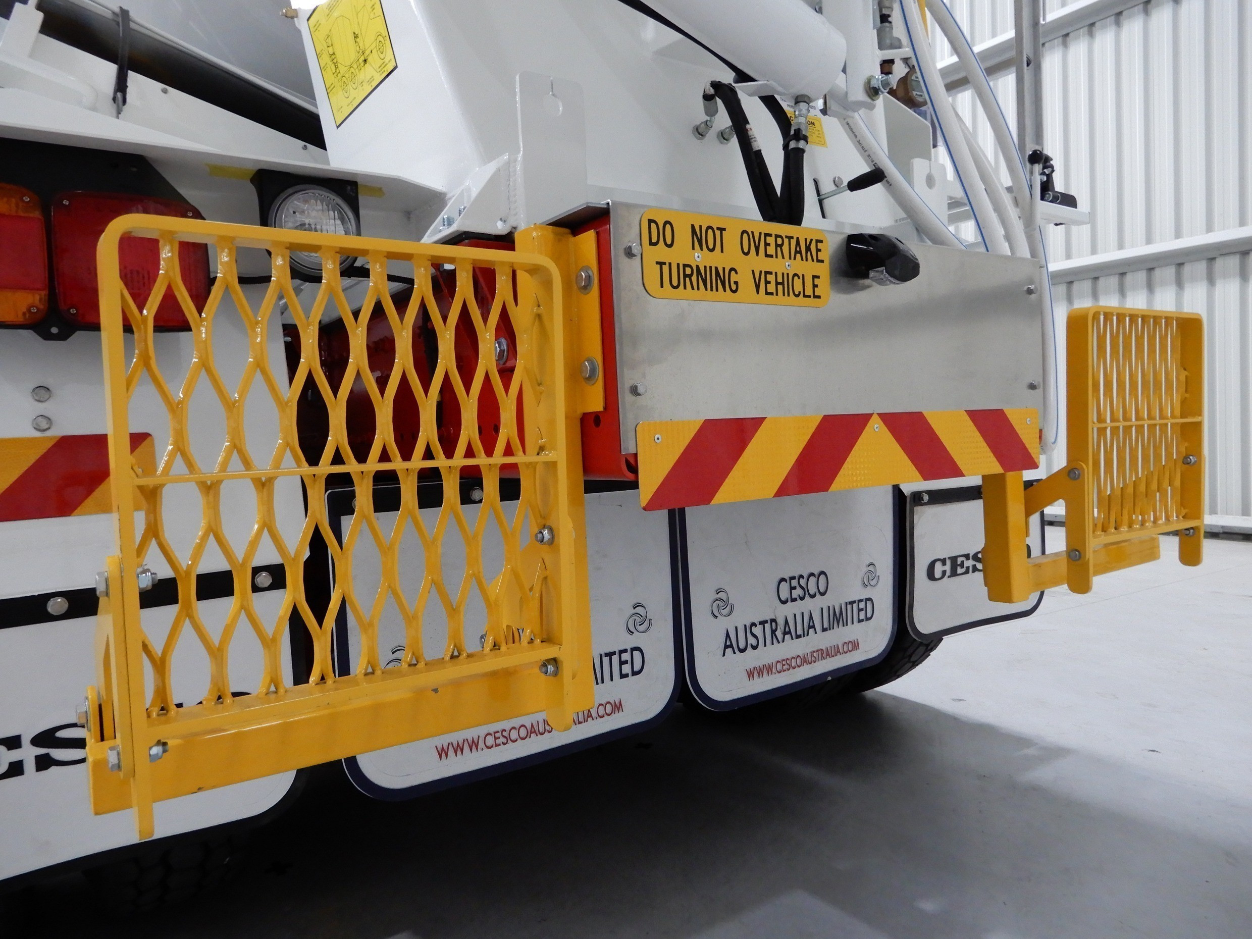 2021 HINO FM 2635 500 SERIES MEDIUM MANUAL 6X4 CONCRETE AGITATOR TRUCK