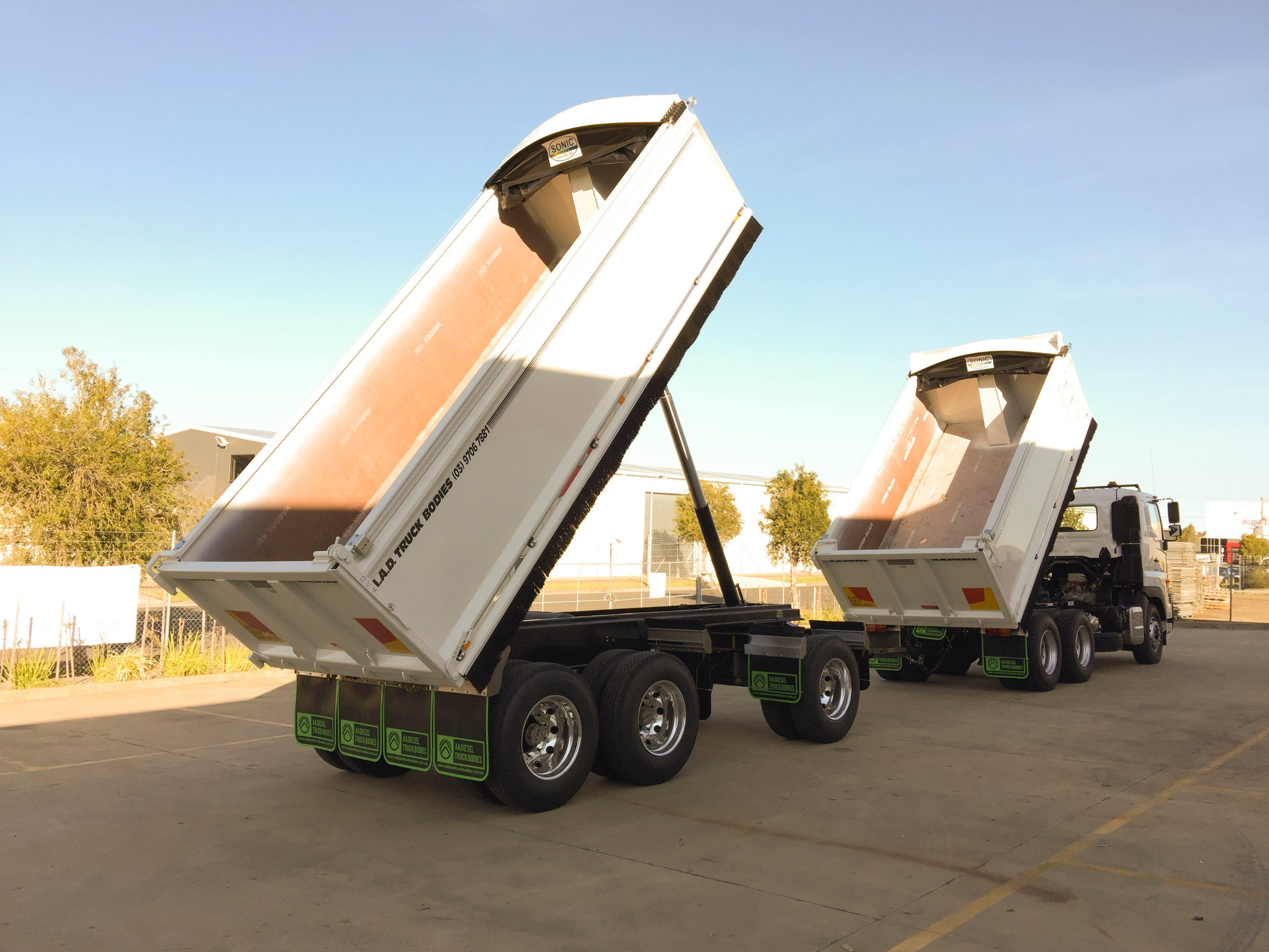 2021 HINO FS -700 SERIES AUTOMATIC TIPPER