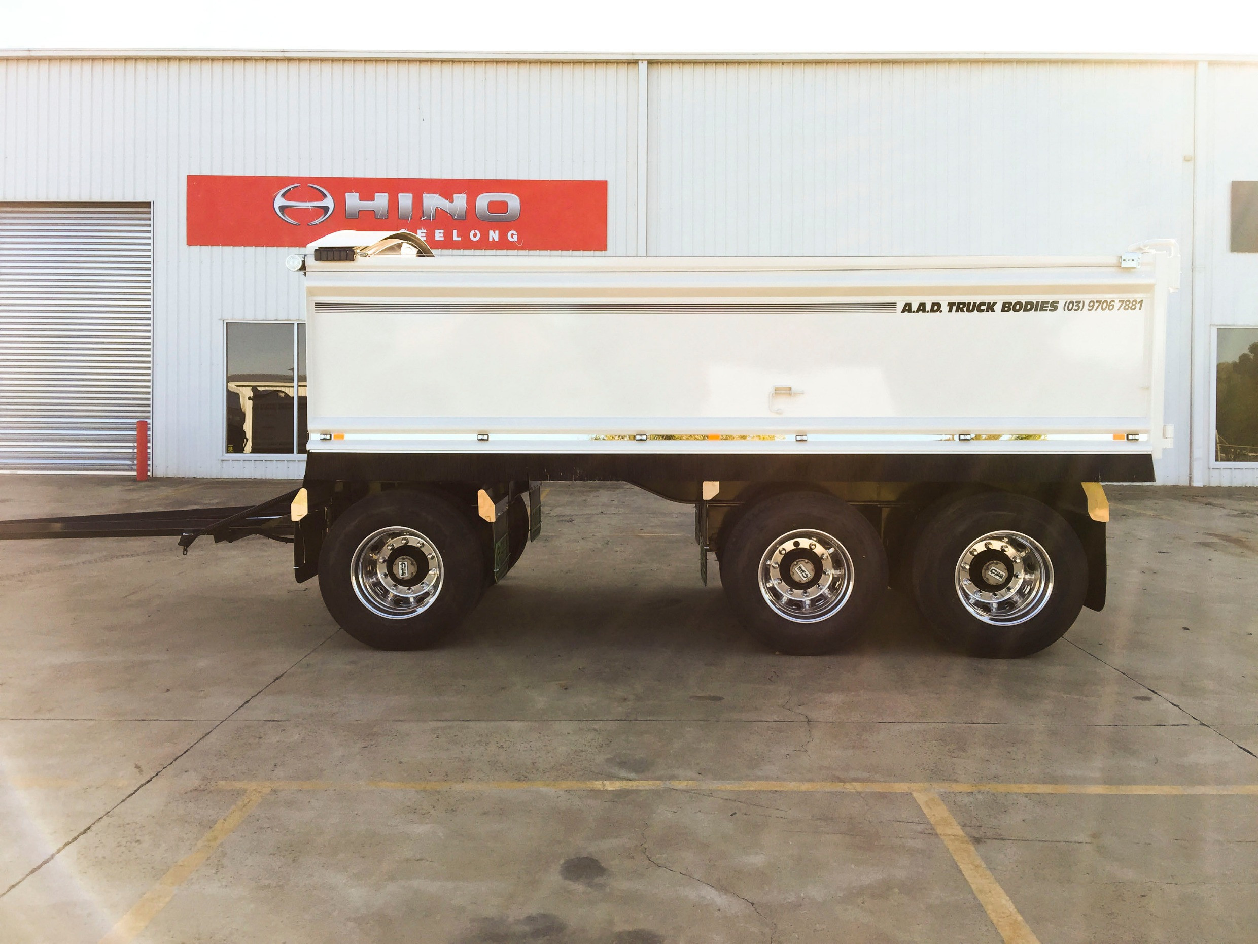 2021 HINO FS -700 SERIES AUTOMATIC TIPPER