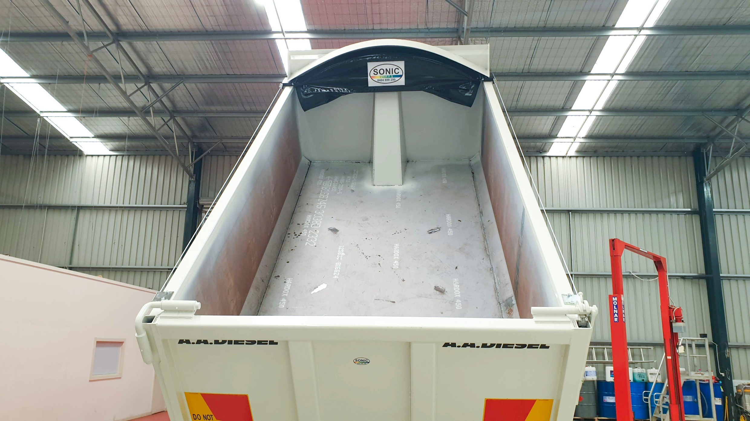 2021 HINO FS -700 SERIES AMT TIPPER