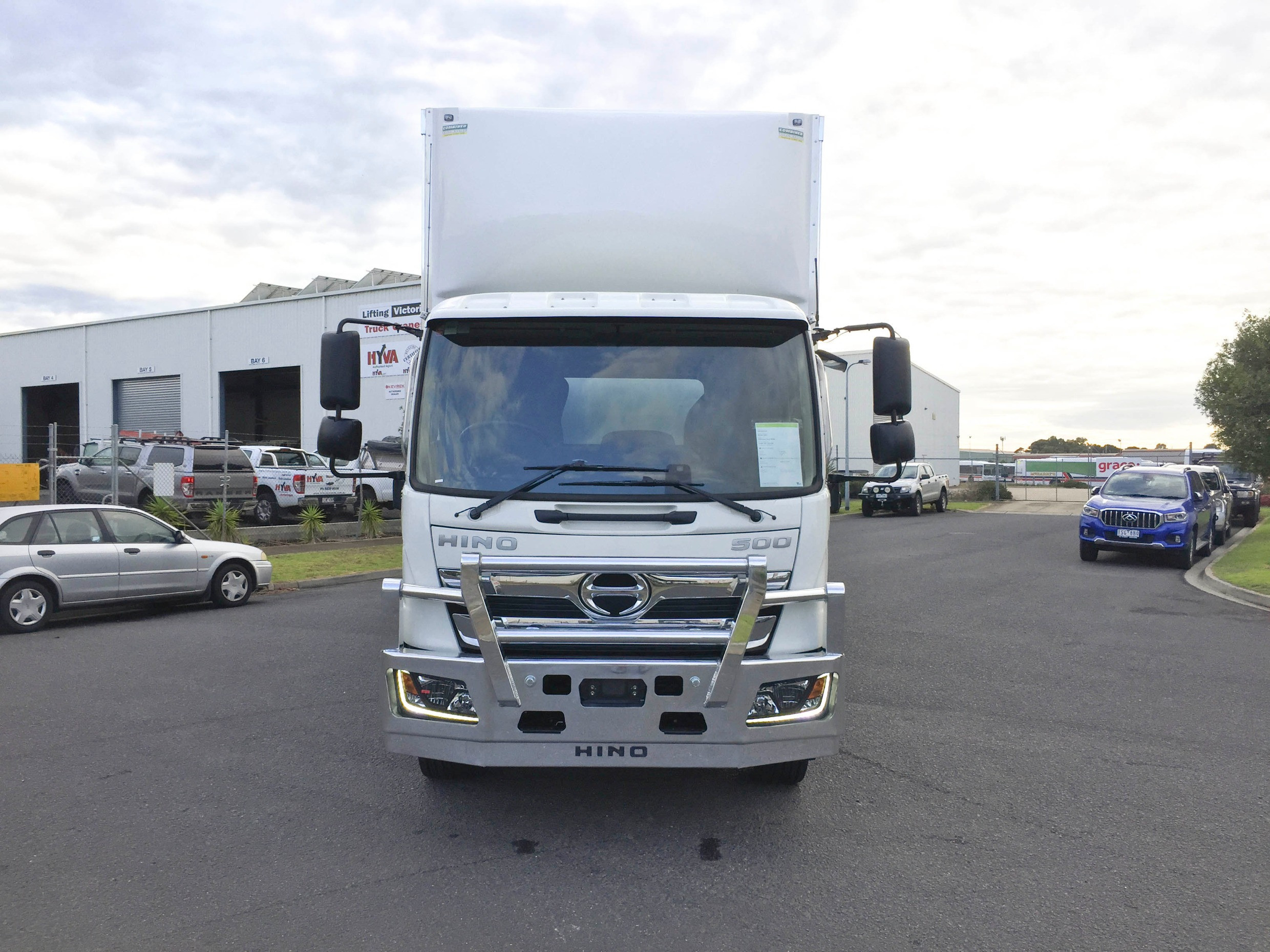2022 HINO FE 1426-500 SERIES AUTOMATIC PANTECH