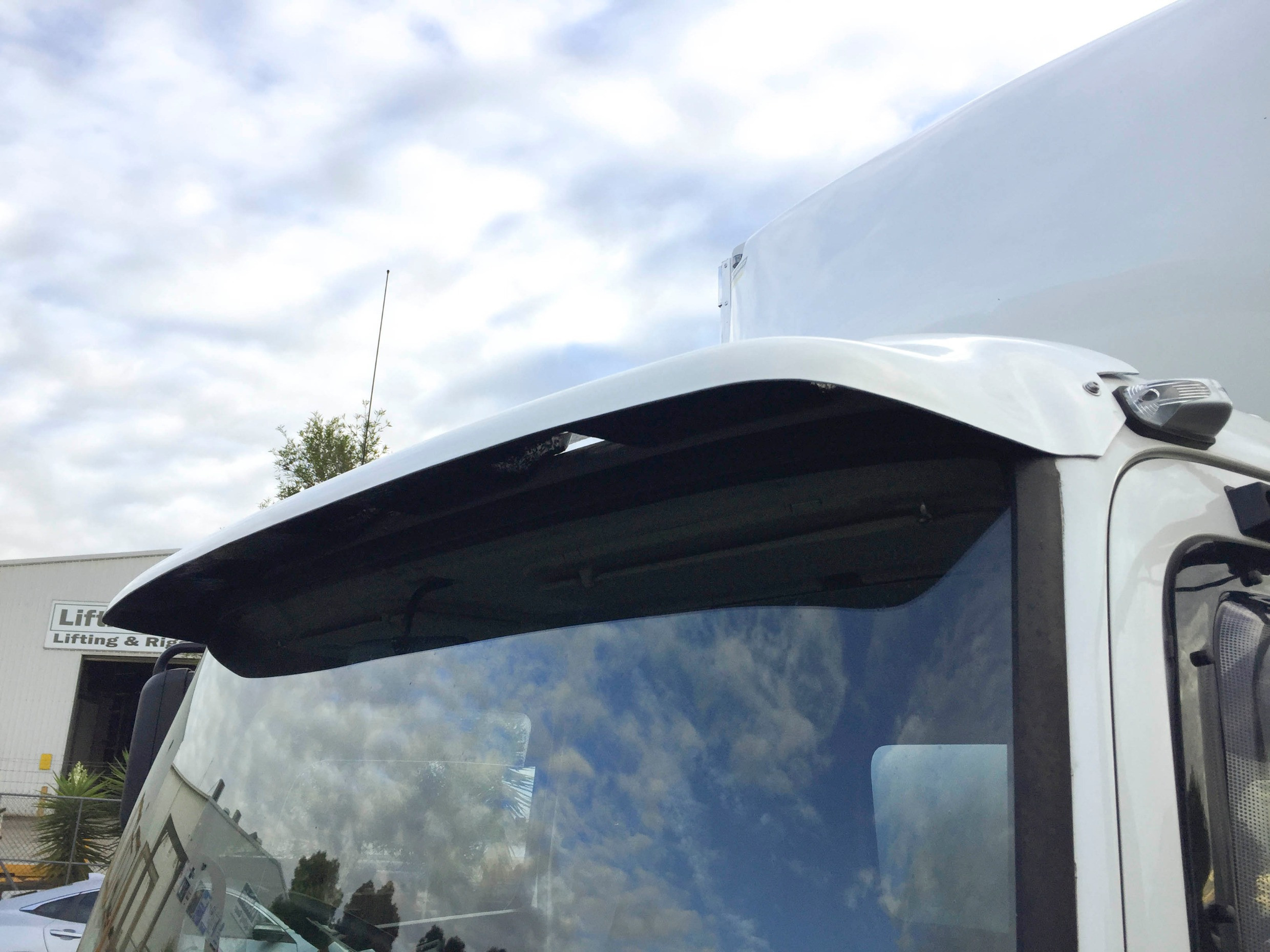 2022 HINO FE 1426-500 SERIES AUTOMATIC PANTECH