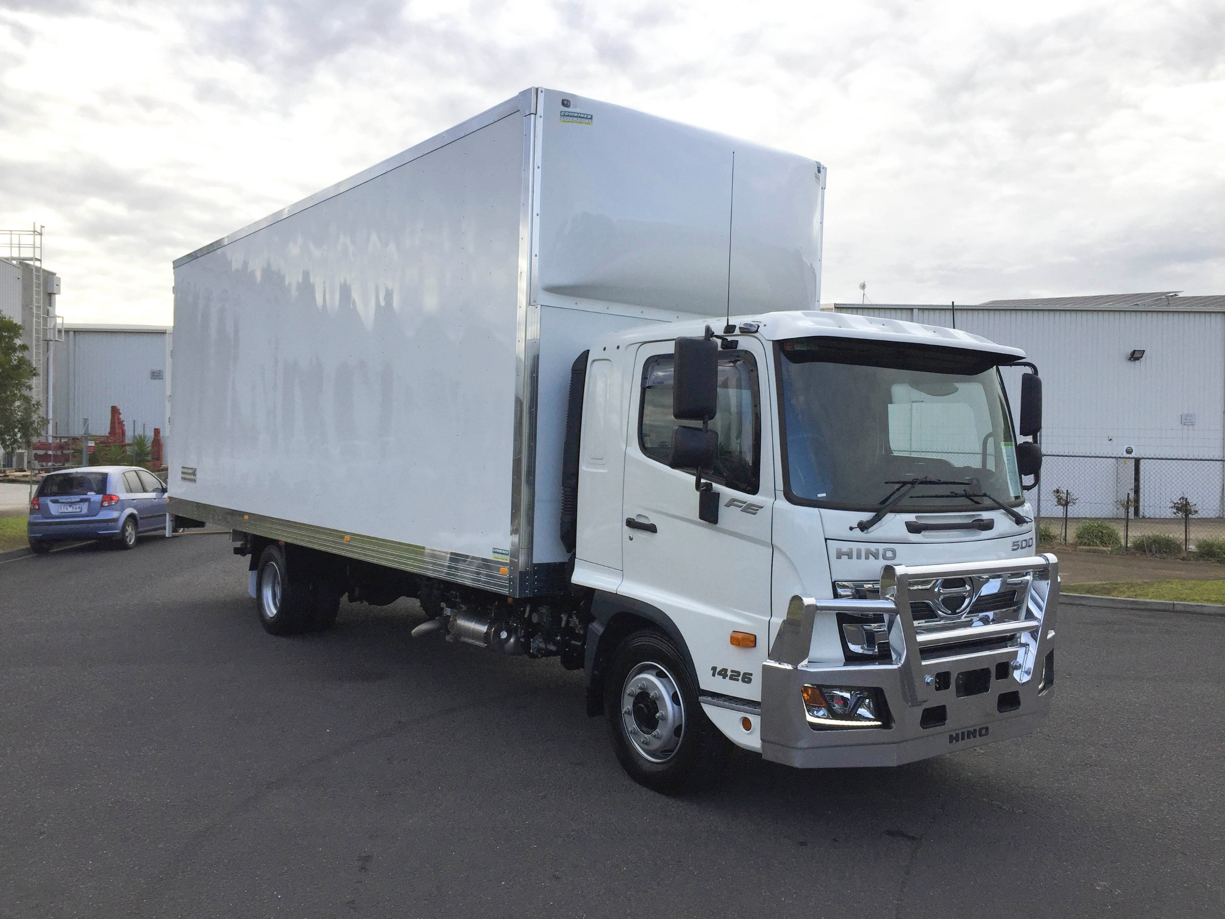 2022 HINO FE 1426-500 SERIES AUTOMATIC PANTECH