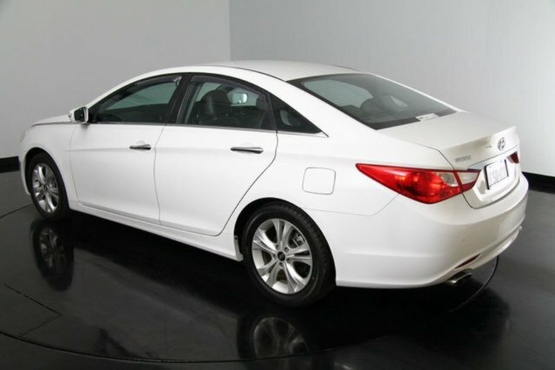 2010 HYUNDAI i45 ELITE YF MY11