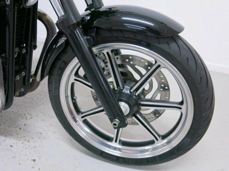 2011 TRIUMPH Bonneville SE