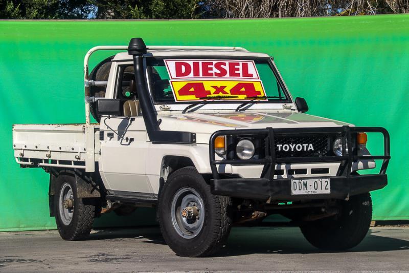1986 TOYOTA LANDCRUISER HJ75
