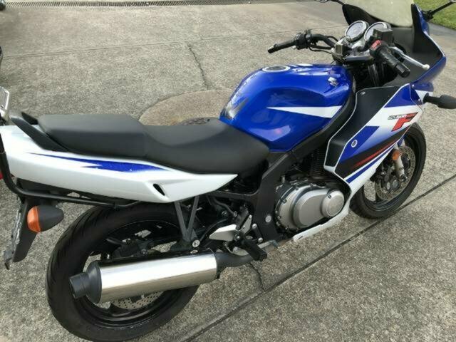 2011 SUZUKI