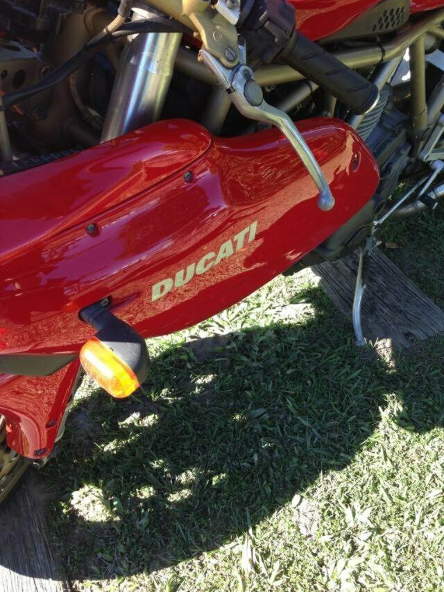 1999 DUCATI 750SS