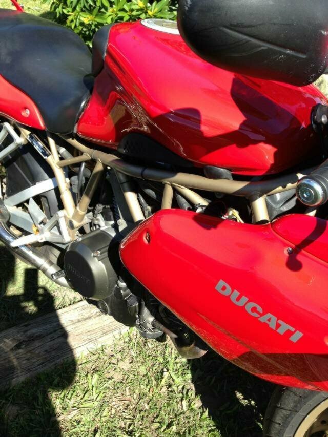 1999 DUCATI 750SS
