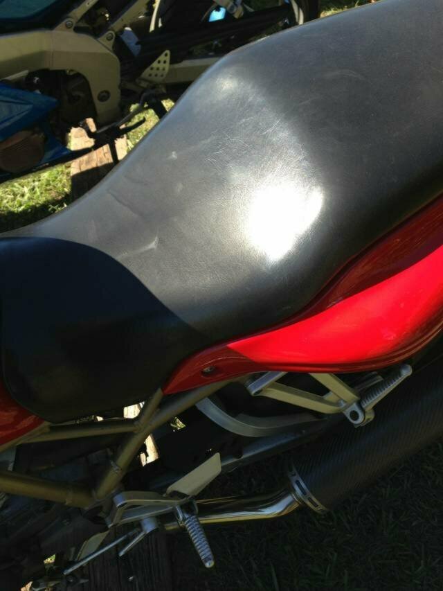 1999 DUCATI 750SS