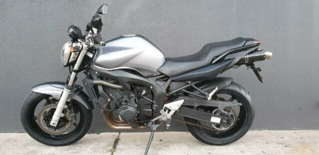 2003 YAMAHA FZ6