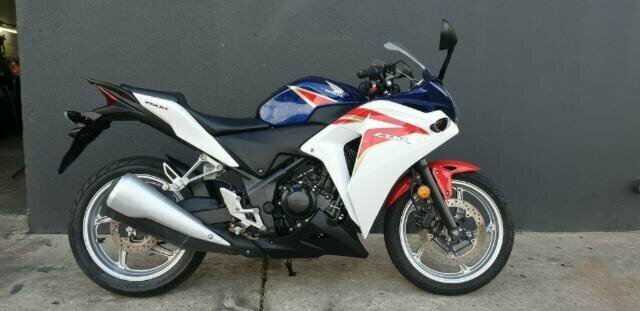2011 HONDA CBR250R (ABS) SPORTS