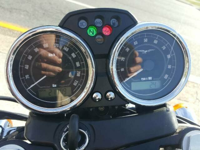 2009 MOTO GUZZI