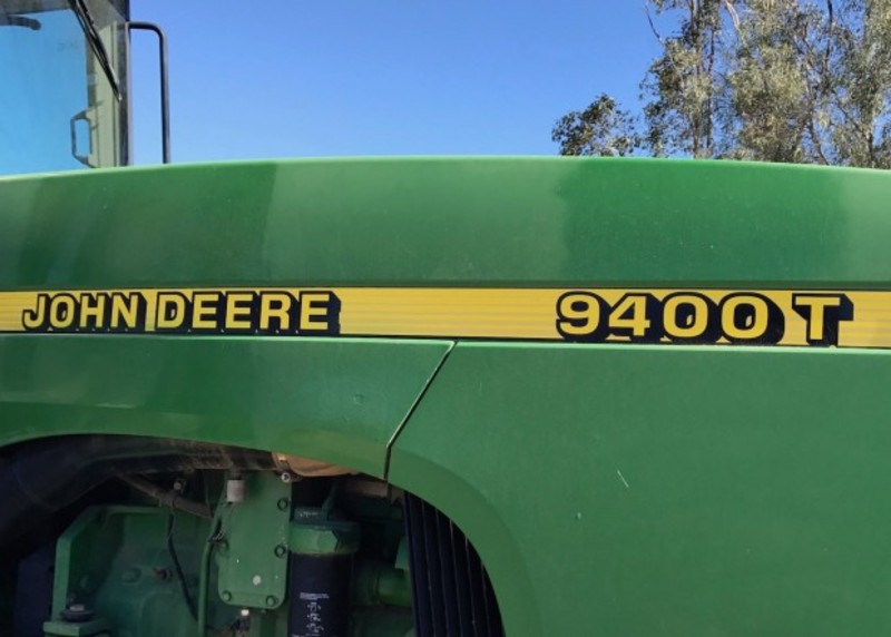 JOHN DEERE 9400T Tractor