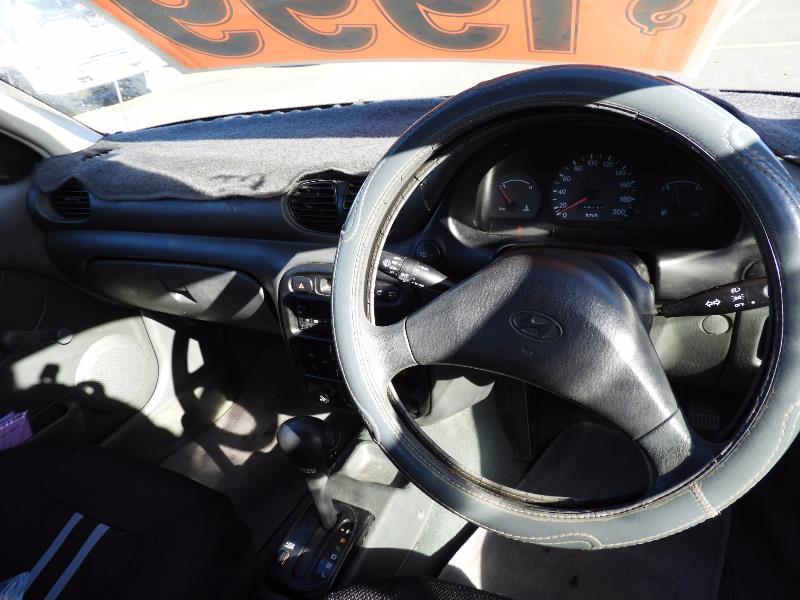 1996 HYUNDAI EXCEL X3 Sprint Hatchback 3dr Auto 4sp 1.5i