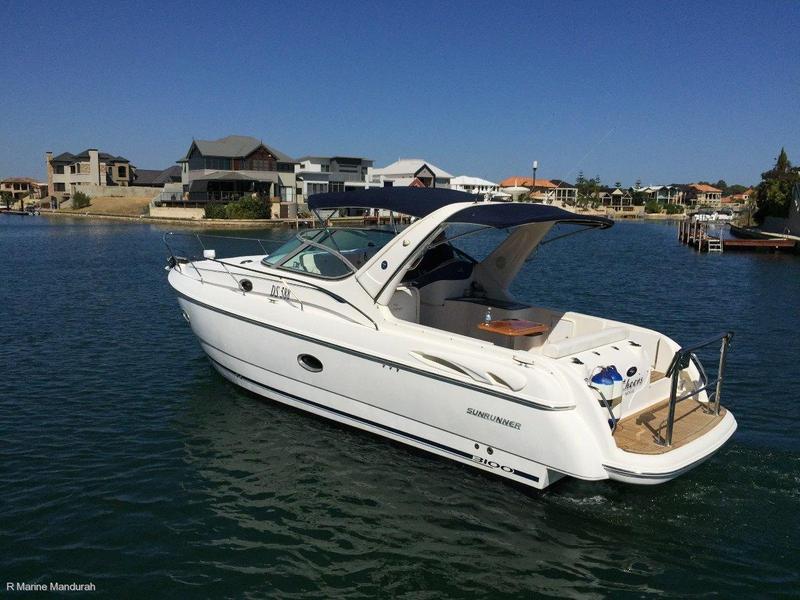 Sunrunner 3100 Sports Cruiser. NOT a RIVIERA But still Quality!! $89990