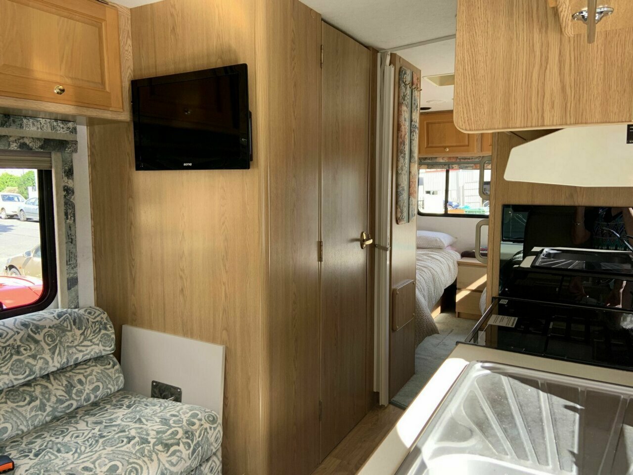 2003 WINNEBAGO EXPLORER 7 SP MANUAL MOTOR HOME