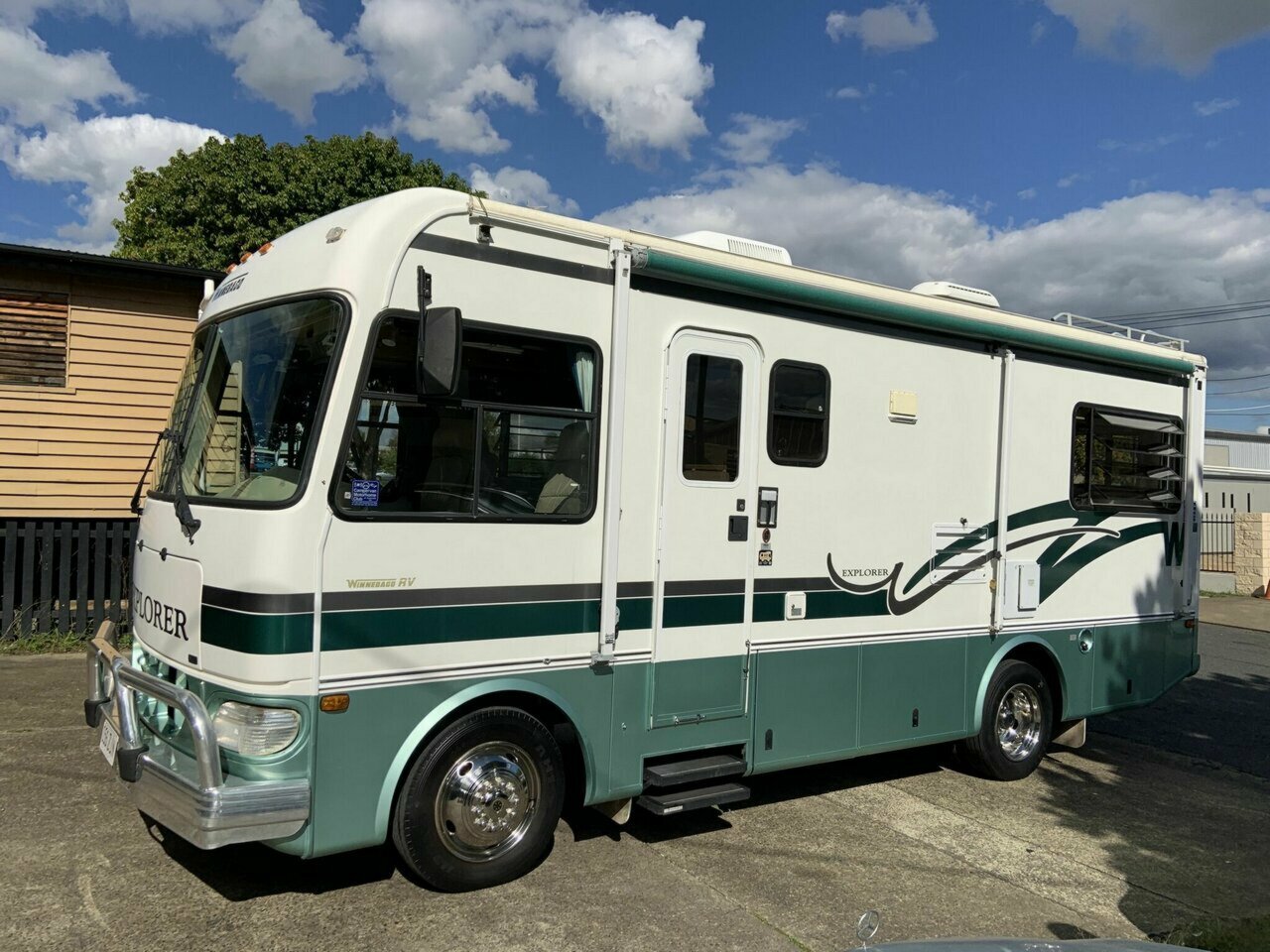 2003 WINNEBAGO EXPLORER 7 SP MANUAL MOTOR HOME