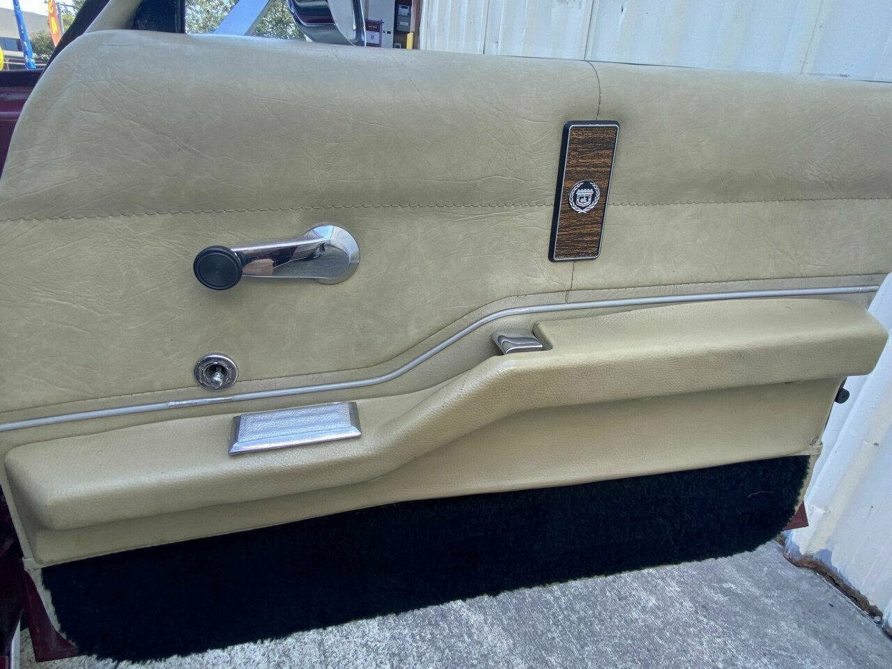 1977 HOLDEN STATESMAN HX DE VILLE 3 SP AUTOMATIC 4D SEDAN