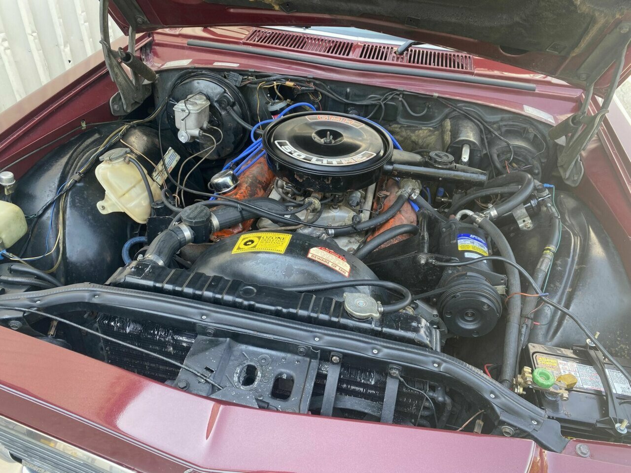 1977 HOLDEN STATESMAN HX DE VILLE 3 SP AUTOMATIC 4D SEDAN