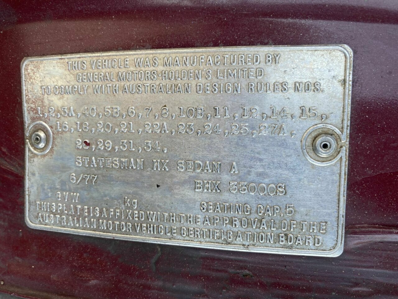 1977 HOLDEN STATESMAN HX DE VILLE 3 SP AUTOMATIC 4D SEDAN