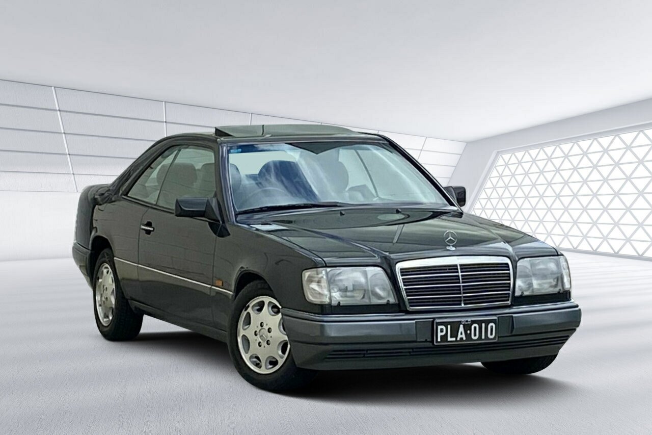 1996 MERCEDES-BENZ E220 C 4 SP AUTOMATIC 2D COUPE