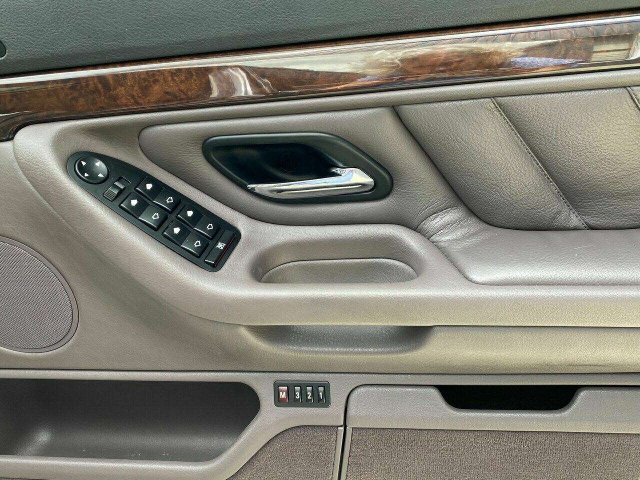 1999 BMW 735IL E38 5 SP AUTOMATIC STEPTRONIC 4D SEDAN
