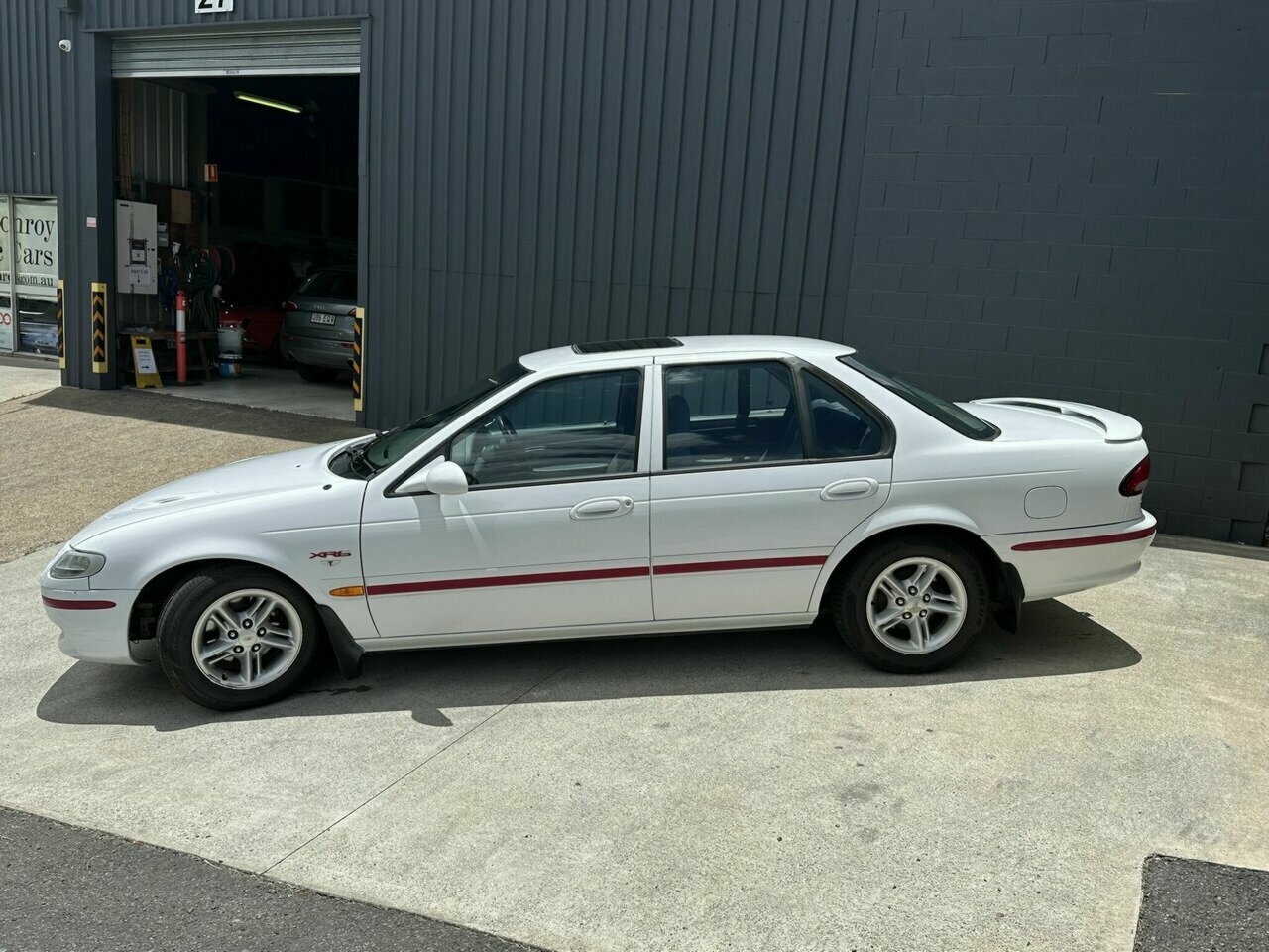 1996 FORD FALCON EFII XR6 4 SP AUTOMATIC 4D SEDAN