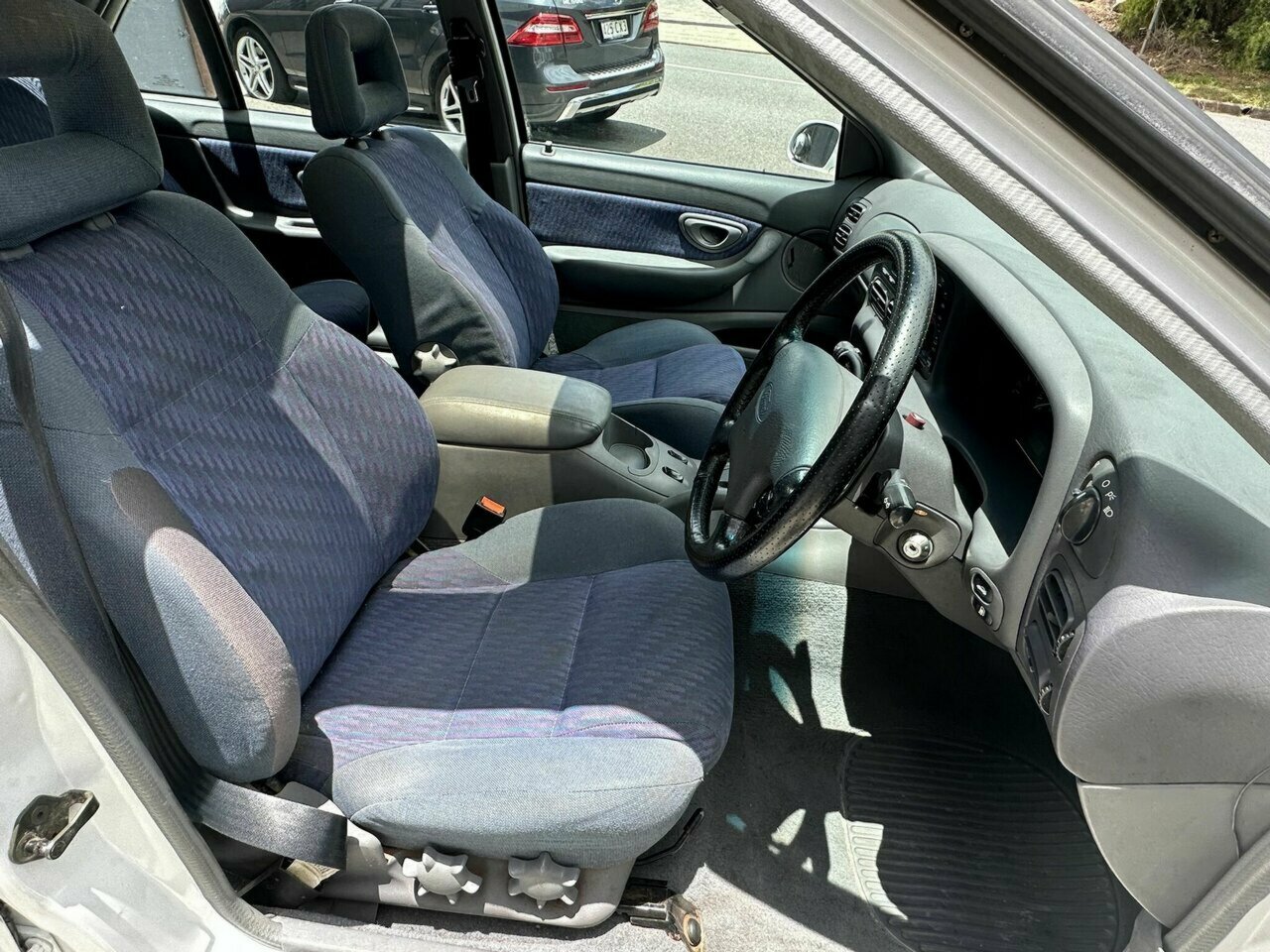 1996 FORD FALCON EFII XR6 4 SP AUTOMATIC 4D SEDAN
