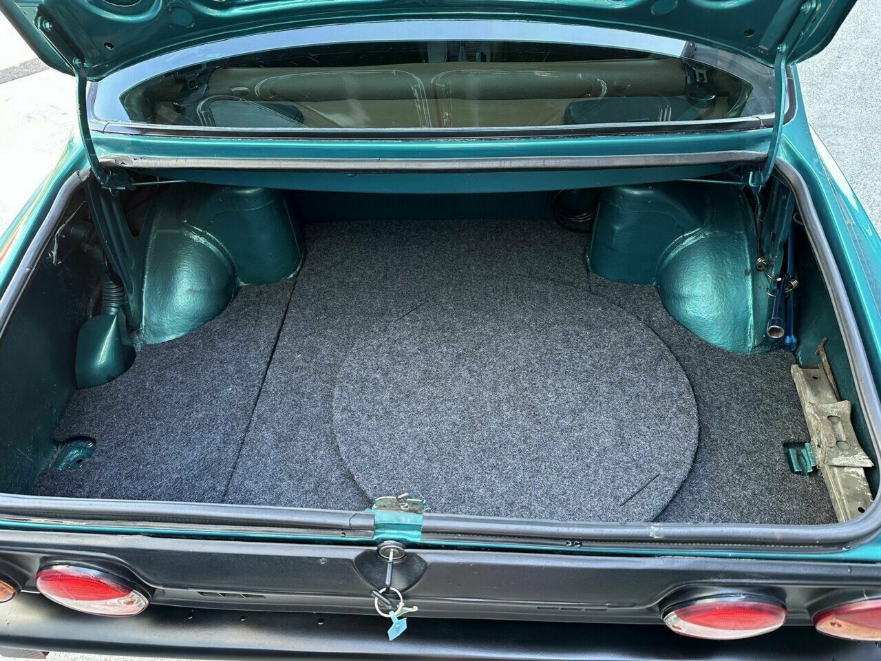 1975 MAZDA CAPELLA 1600 DELUXE 4 SP MANUAL 4D SEDAN