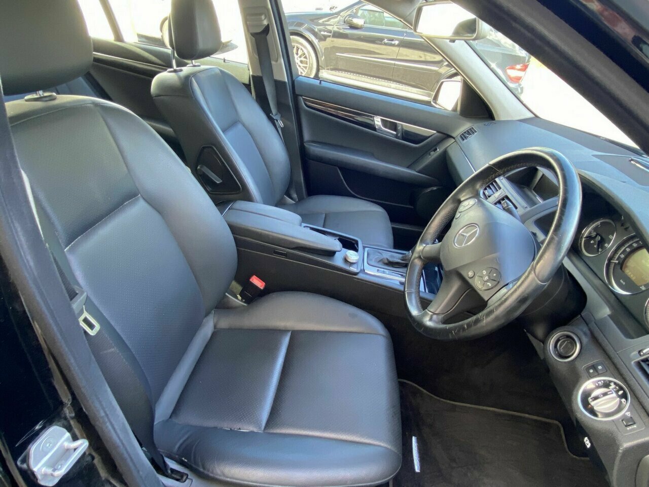 2011 MERCEDES-BENZ C220 W204 MY10 UPGRADE CDI 5 SP AUTOMATIC TIPSHIFT 4D SEDAN