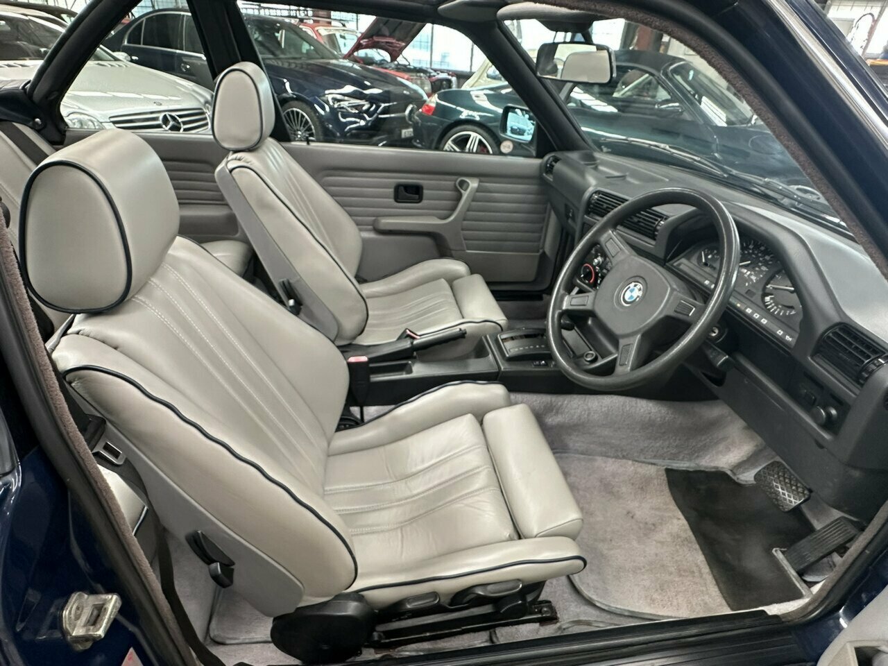 1987 BMW 3 18i 4 SP AUTOMATIC 2D CABRIOLET